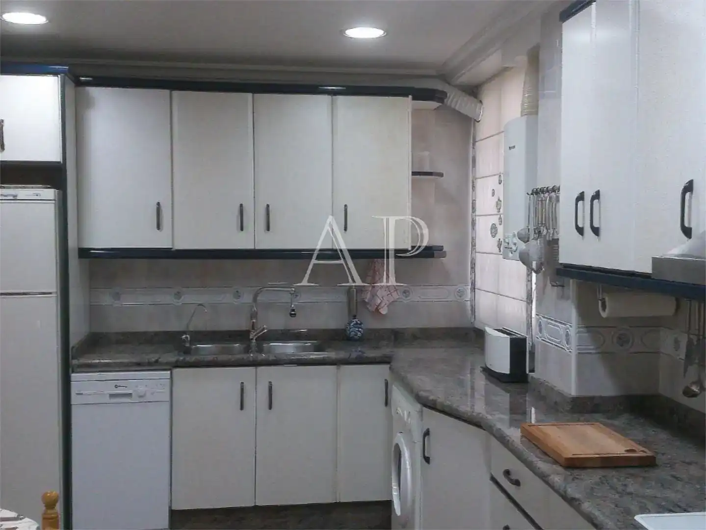 Cocina de Piso en venta en Elche / Elx con Aire acondicionado y Balcón