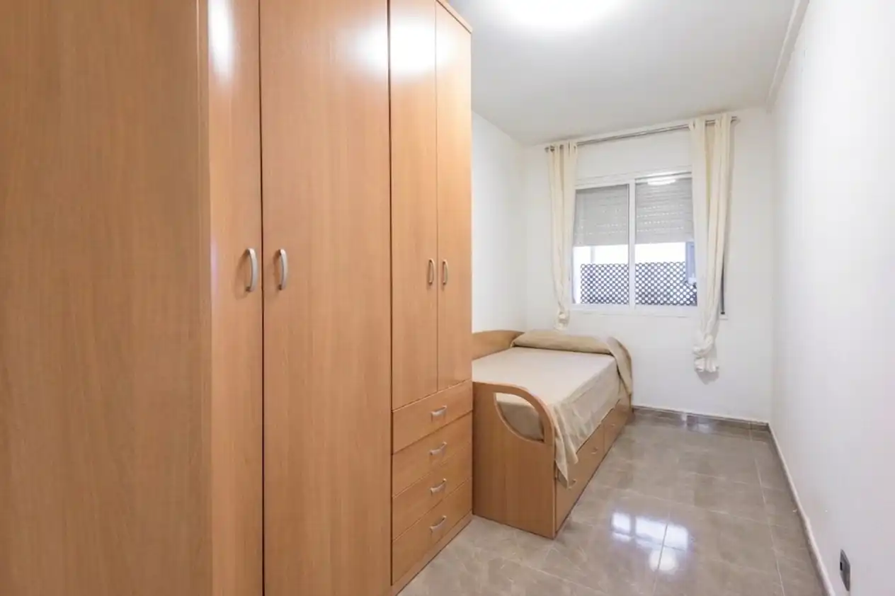 Bedroom of Flat for sale in Tarragona  with Air Conditioner, Heating and Storage room