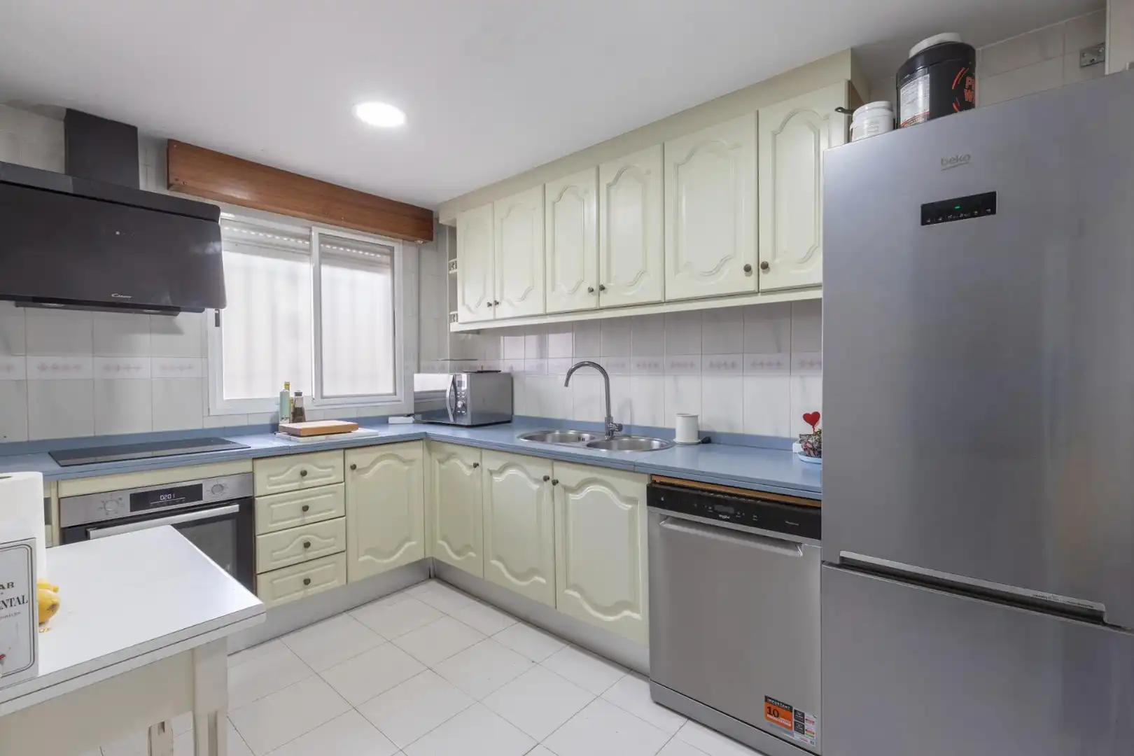 Cocina de Casa o chalet en venta en Altos de la Zubia