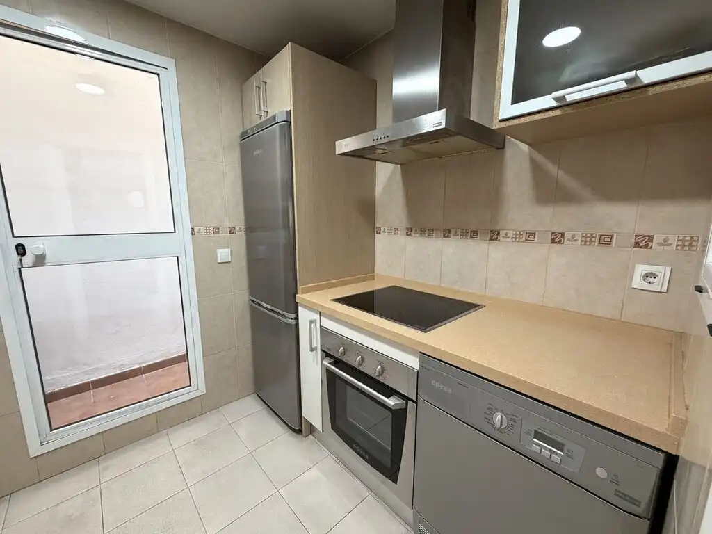 Cuina de Apartament en venda en Málaga amb Terrassa