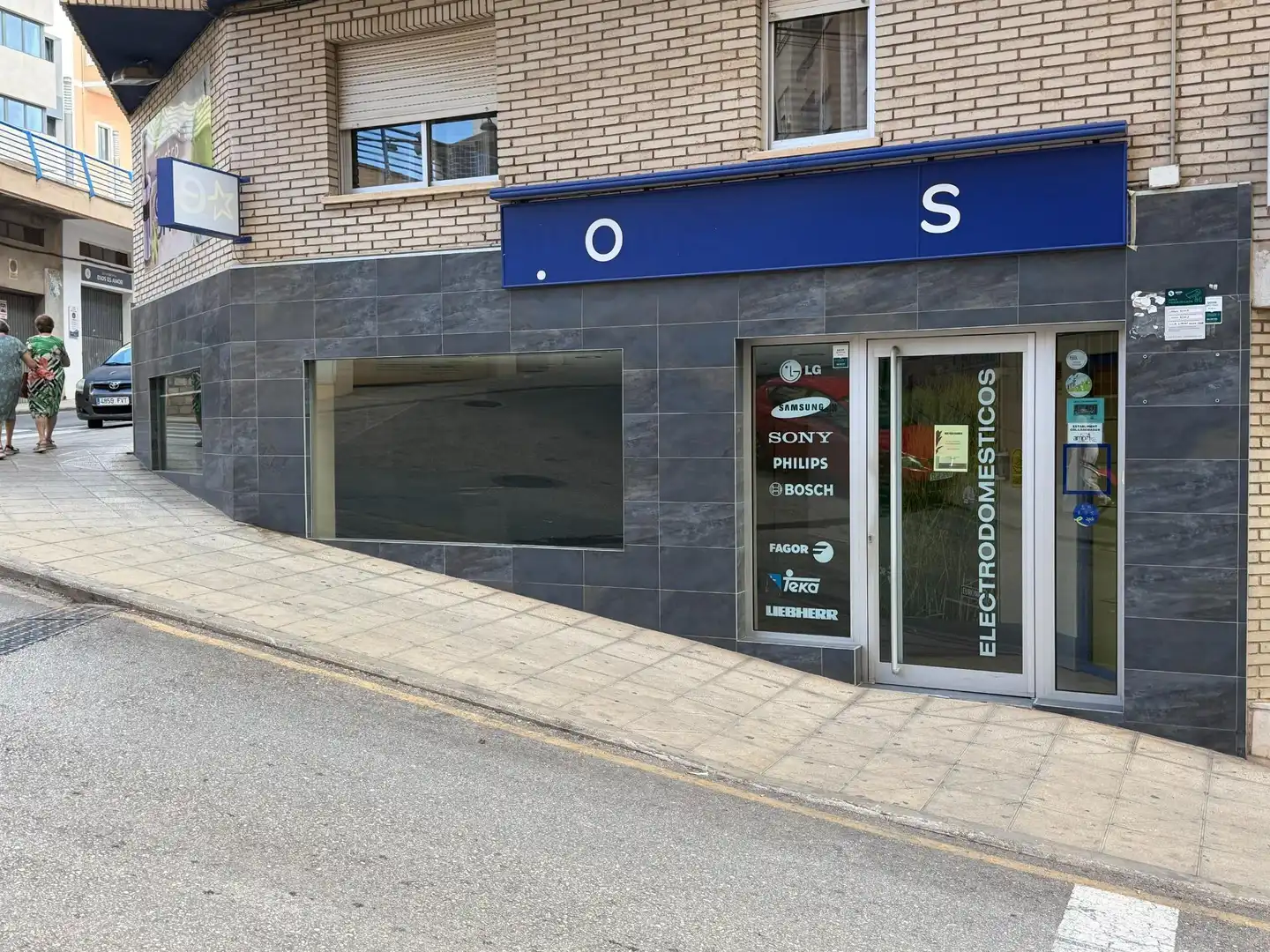 Local comercial de lloguer a Callosa d'en Sarrià