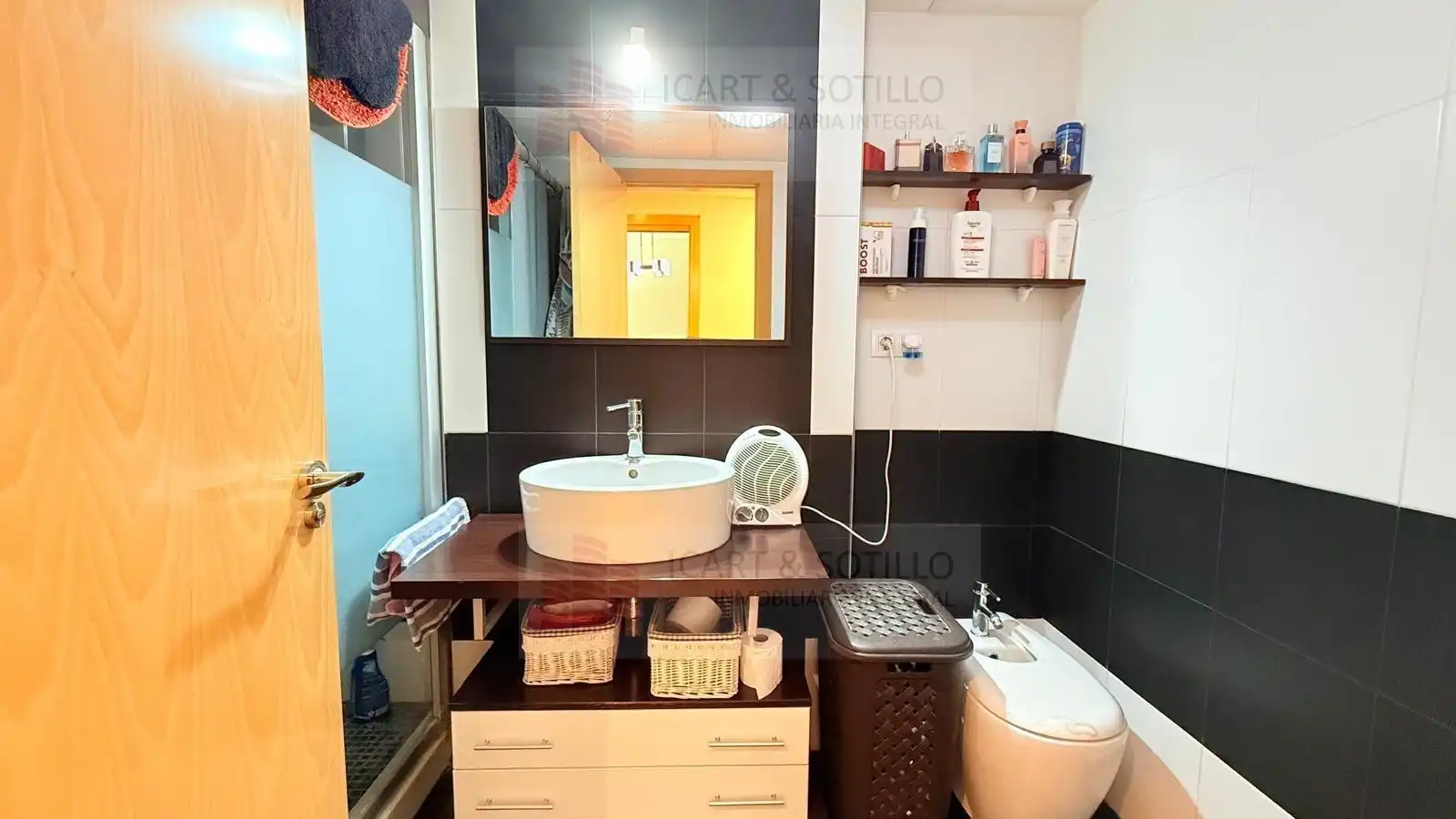 Bany de Pis en venda en Amposta amb Aire condicionat, Calefacció i Terrassa