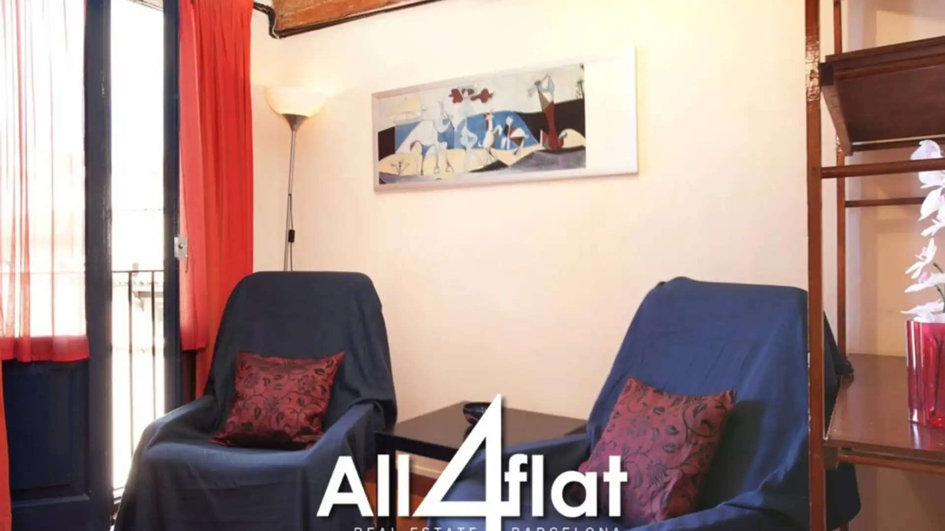 Exterior view of Study for rent in  Barcelona Capital  with Air Conditioner, Parquet flooring and Furnished