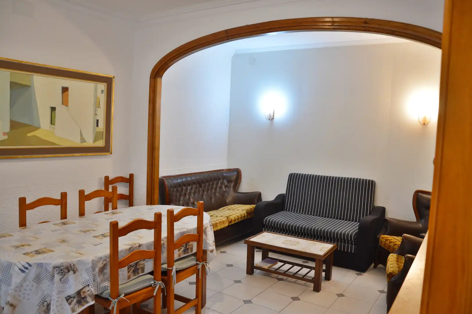 Casa con terraza en venta en Nucli Antic, imagen 5