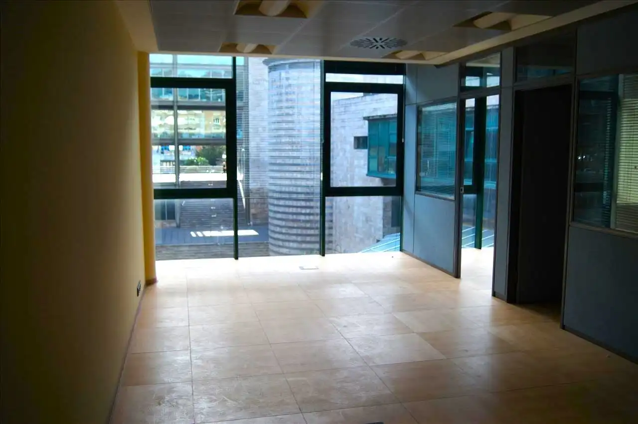 Local comercial en venda a CARLOS LOPEZ OTIN 3, imagen 22