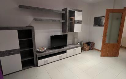 Living room of Flat to rent in  Madrid Capital  with Heating, Furnished and Alarm