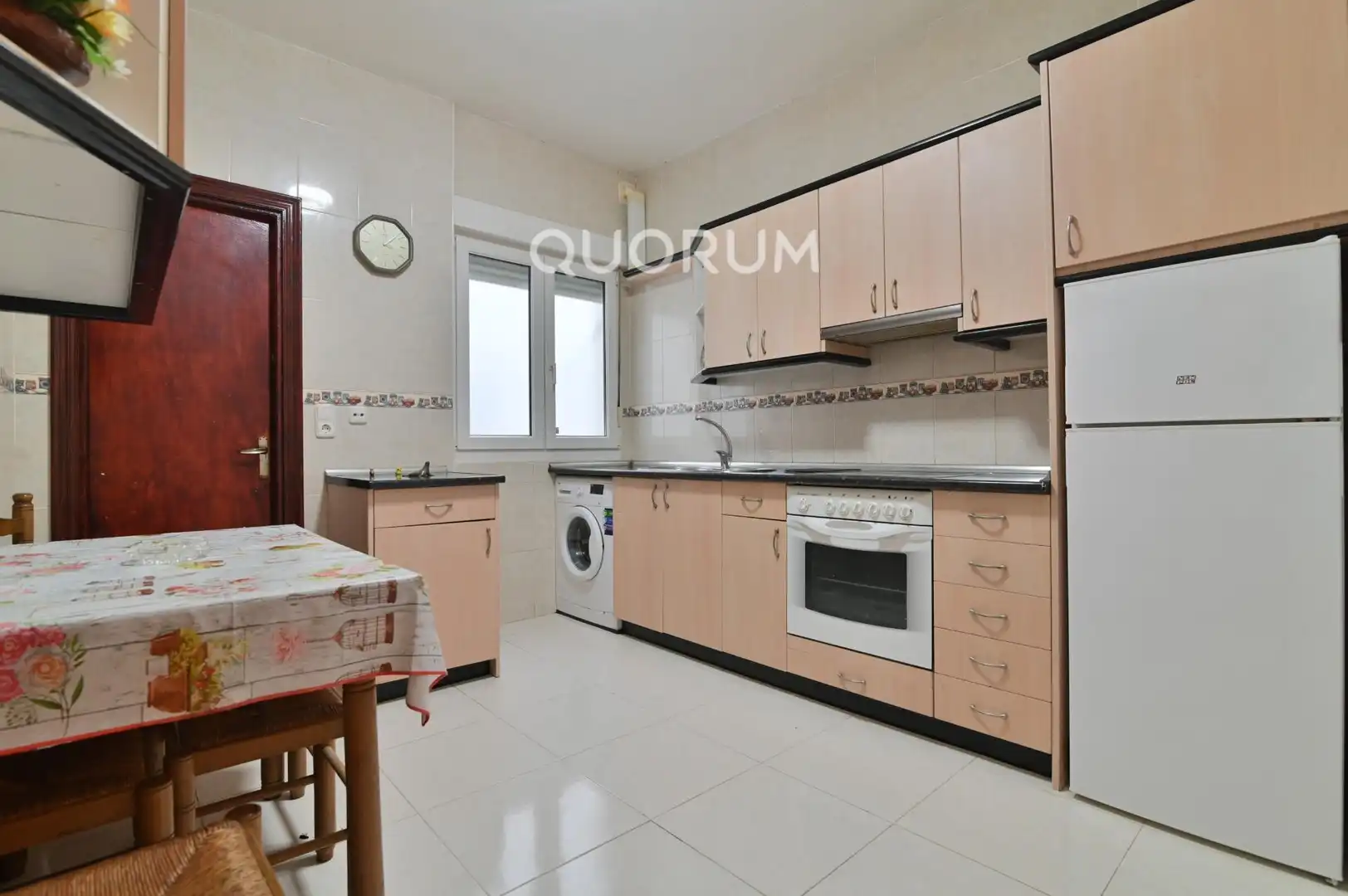 Cocina de Piso en venta en Getxo  con Calefacción, Jardín privado y Amueblado