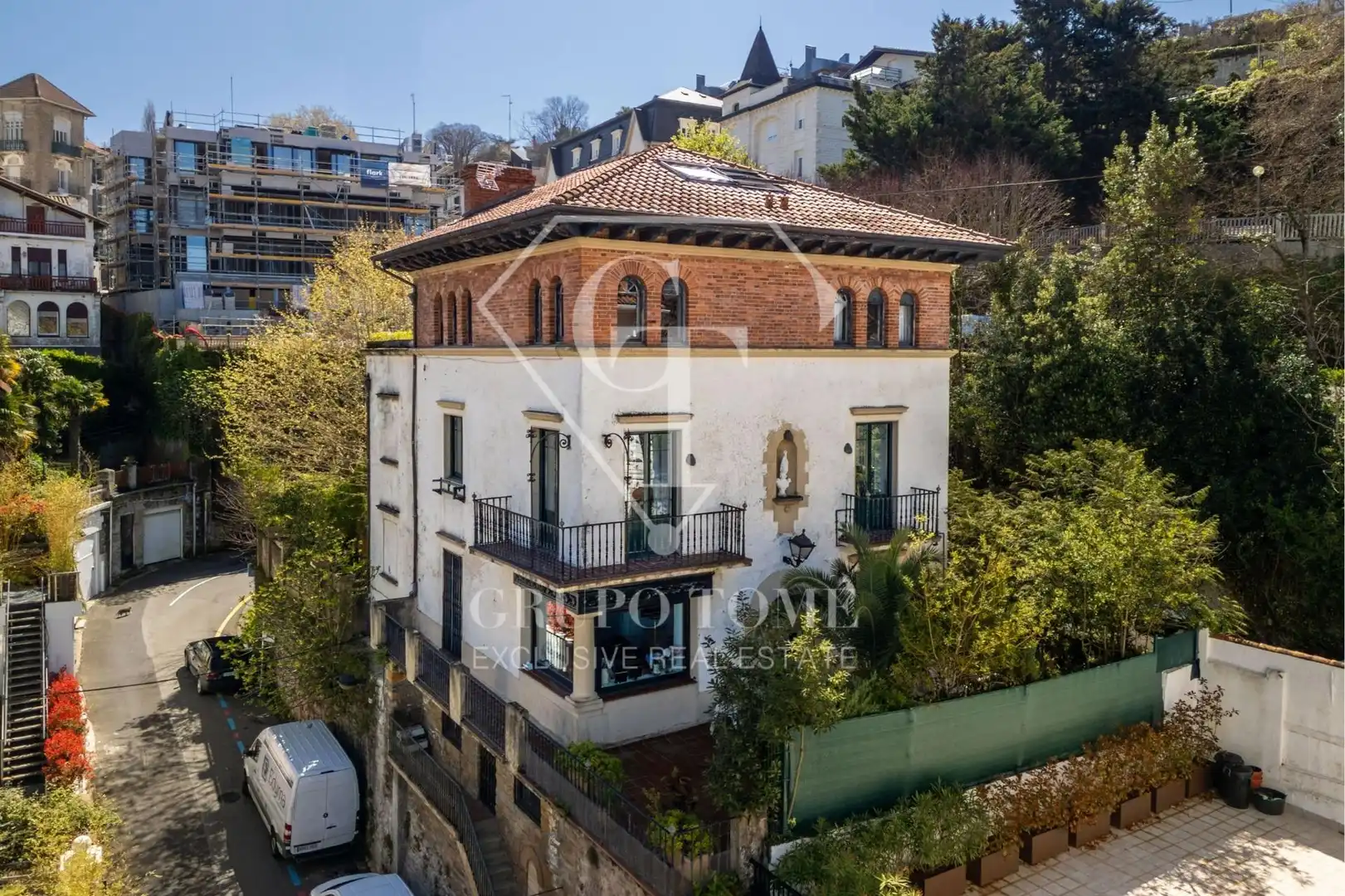 Houses for sale in Paseo PASEO DE LA FE, Miraconcha