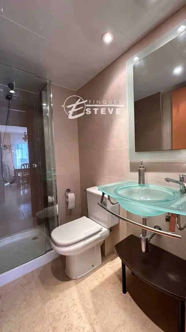 Baño de Piso en venta en Calafell con Aire acondicionado, Terraza y Trastero