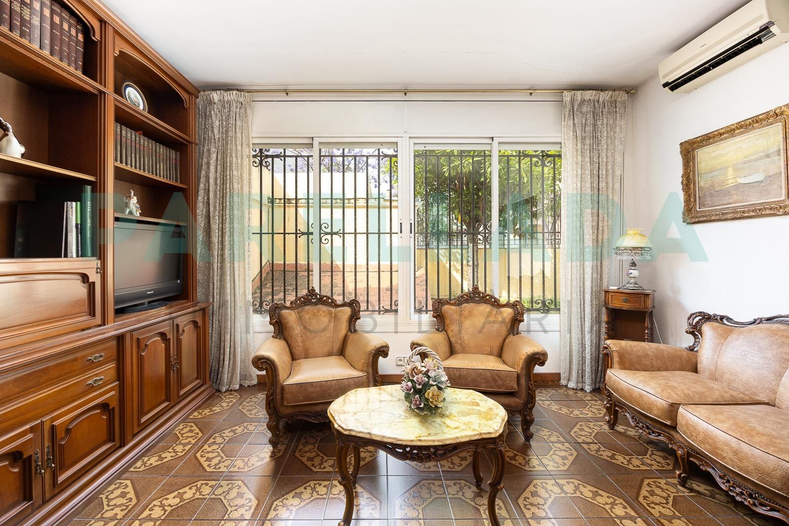 Living room of House or chalet for sale in Badalona  with Air Conditioner, Heating and Private garden