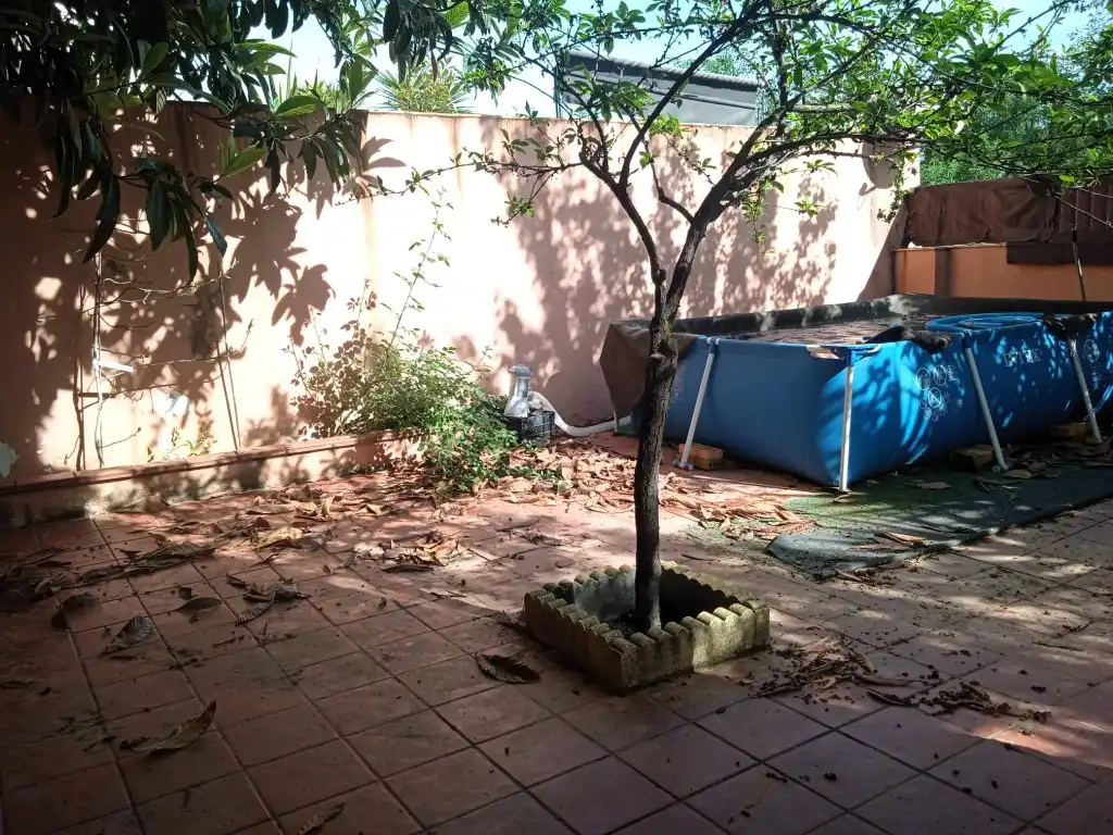 Jardí de Casa adosada en venda en Gójar