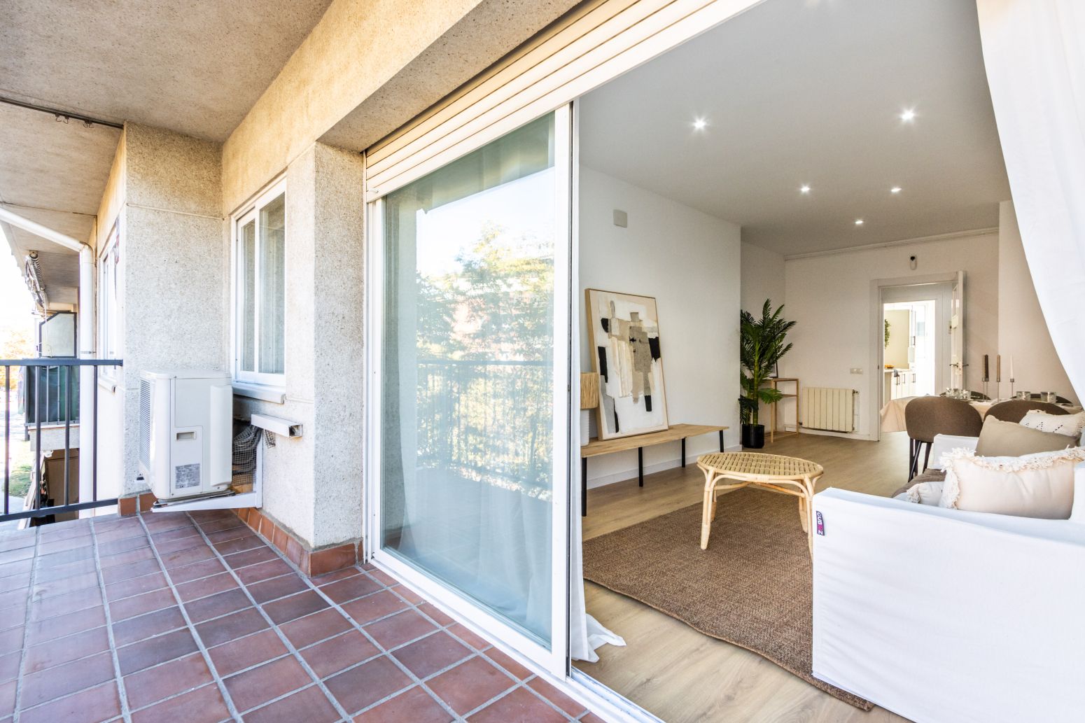 Balcony of Flat for sale in Terrassa  with Air Conditioner, Heating and Private garden