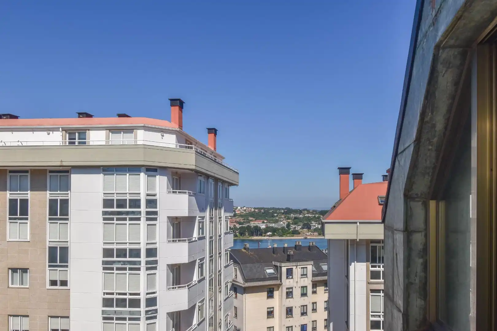 Balcony of Flat for rent in Culleredo  with Heating, Storage room and Balcony