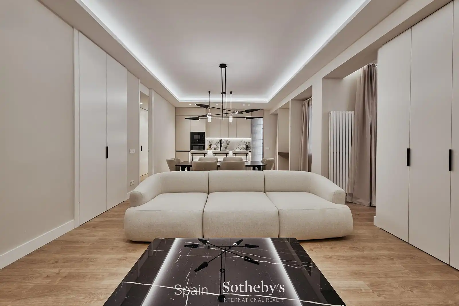 Sala d'estar de Apartament en venda en Madrid amb Aire condicionat, Calefacció i Terrassa