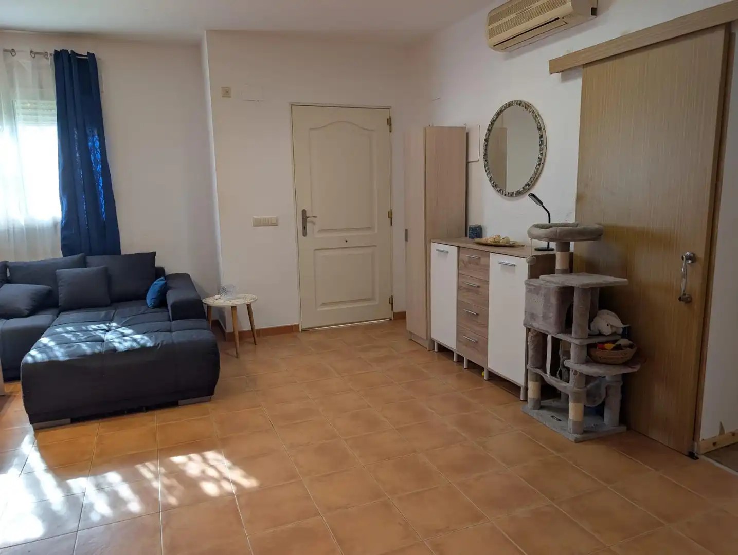 Reihenhaus mit Pool zum Verkauf in Calle TEODORO LLORENTE, imagen 2