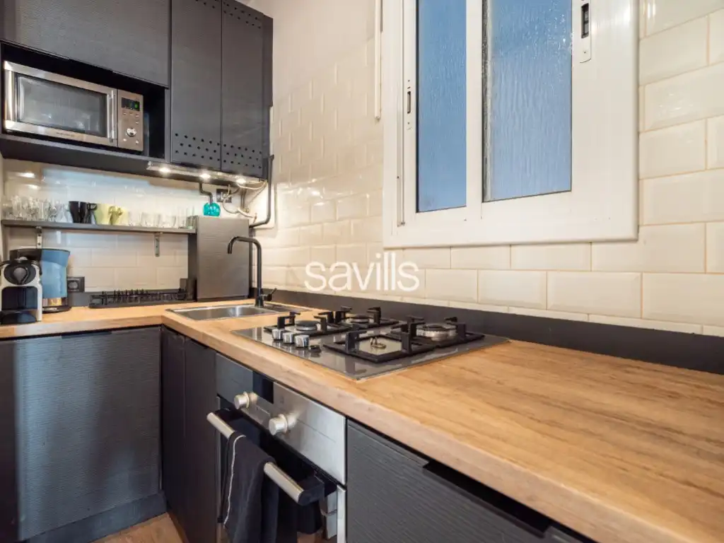 Cocina de Apartamento en venta en Barcelona con Aire acondicionado, Horno y Balcón