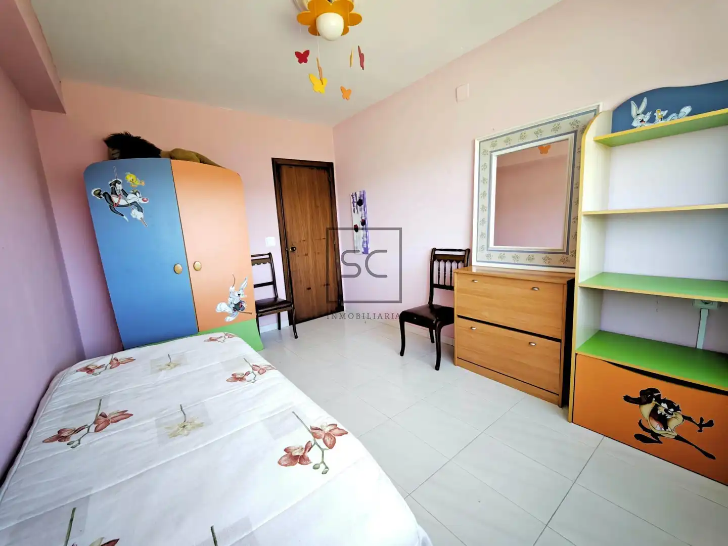 Habitación de Casa o chalet en venta en Narón con Jardín privado, Trastero y Amueblado