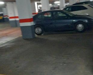 Aparcament de Garatge en venda en L'Hospitalet de Llobregat amb Alarma