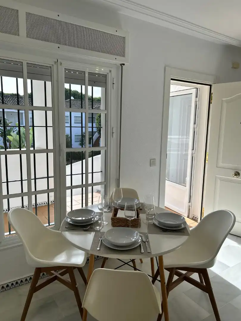 Mini appartamento con piscina in affitto a Avenida de las Quintas 22, imagen 21