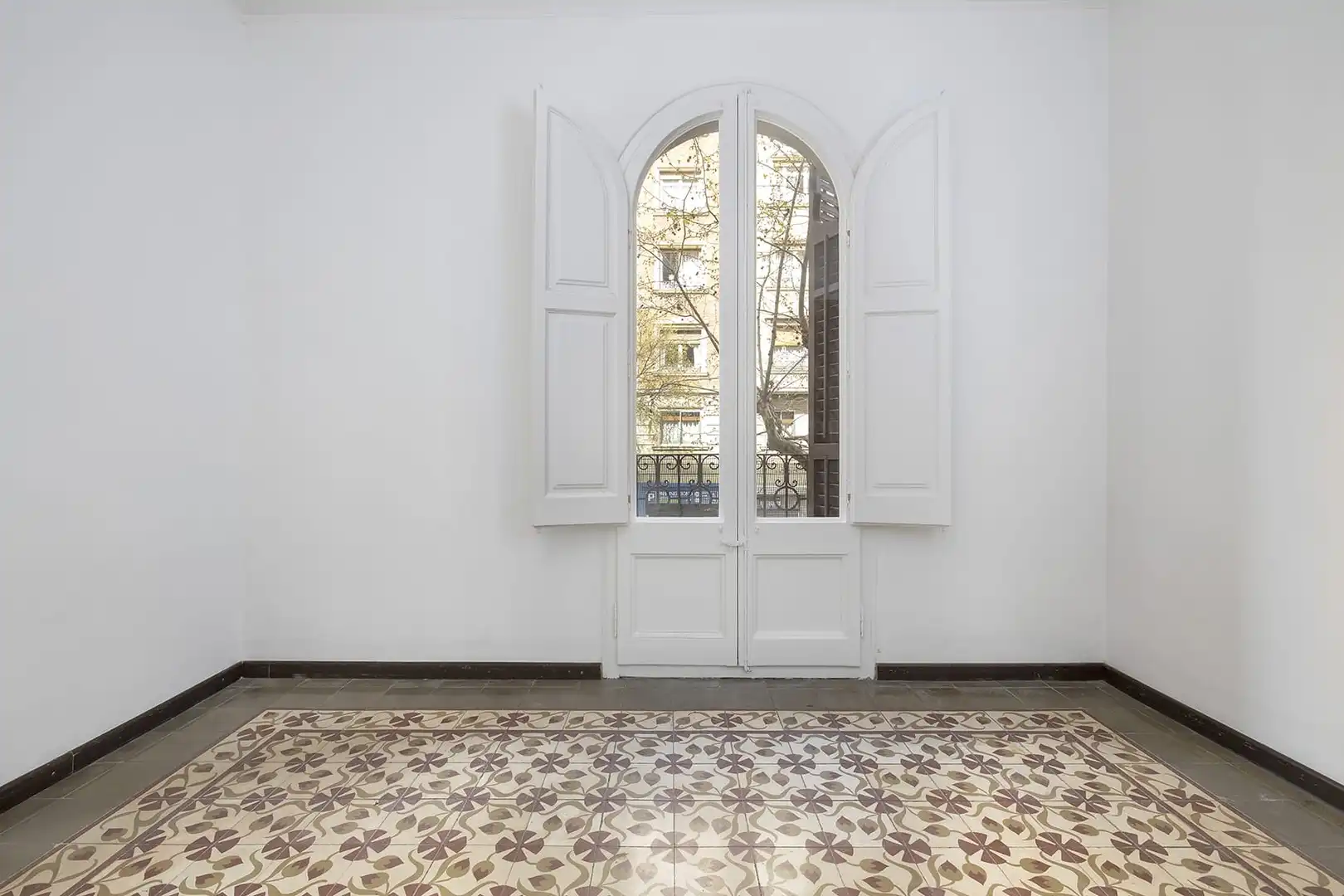 Appartamento con terrazza in vendita a Carrer de Mallorca, imagen 5