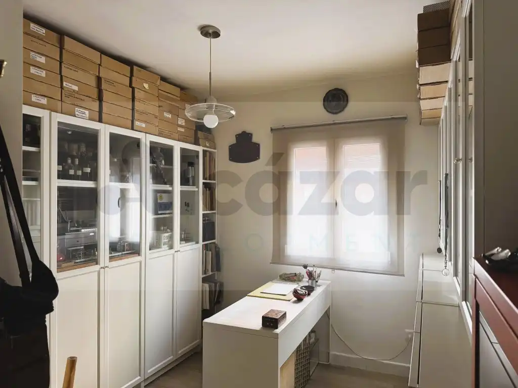Habitación de Piso en venta en Sevilla con Aire acondicionado, Calefacción y Terraza
