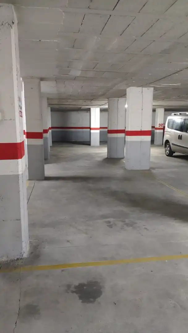 Garatge de lloguer a BISBE VILANOVA, Olot