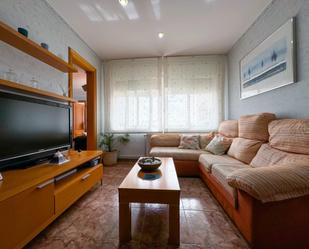 Living room of Planta baja for sale in Valls  with Air Conditioner and Terrace