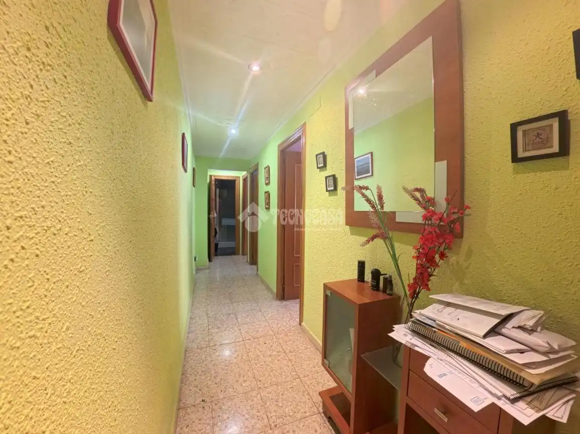 Piso en venta en Alicante / Alacant