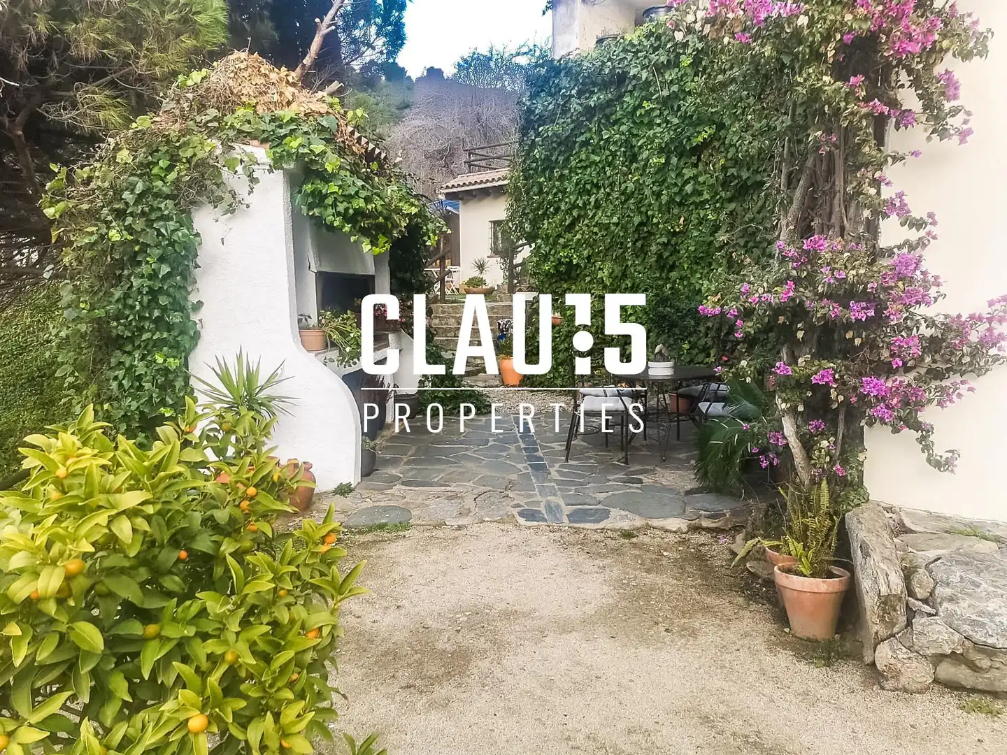 Vista exterior de Finca rústica en venta en Pineda de Mar con Jardín privado, Terraza y Amueblado