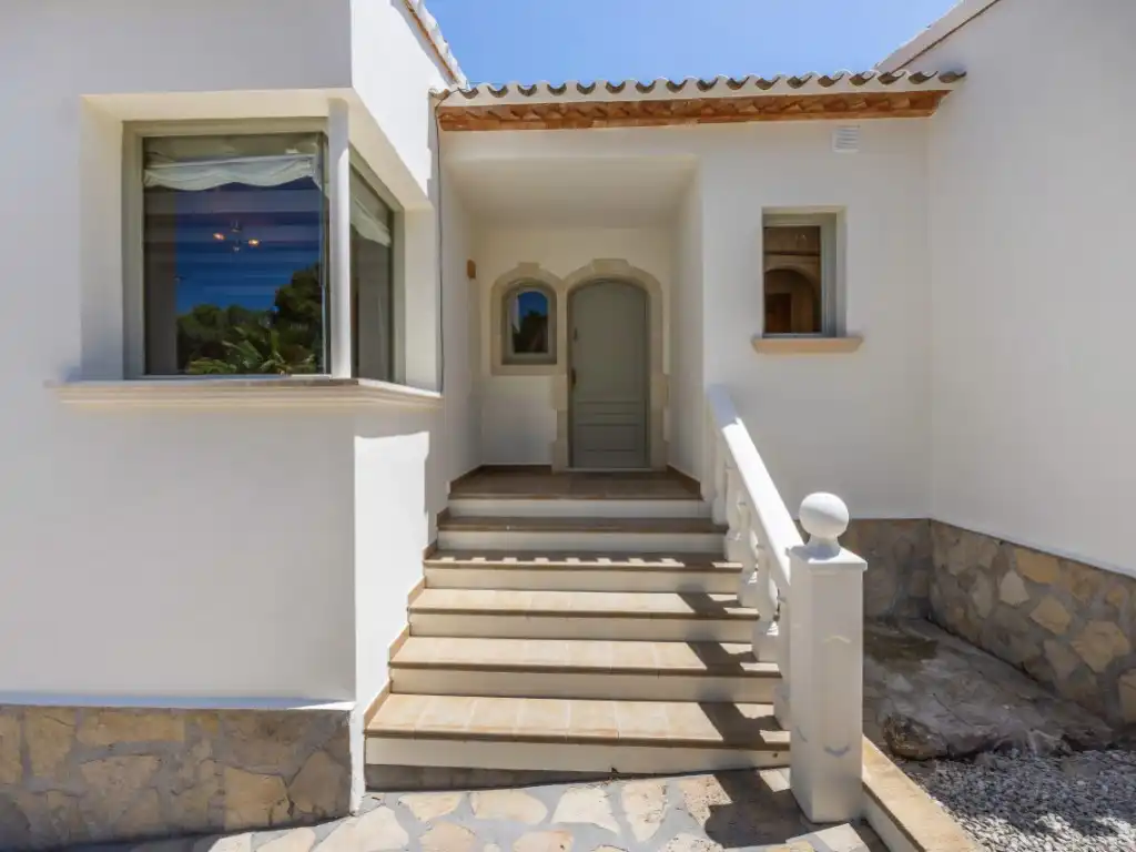 Haus oder Chalet zur Miete in Jávea / Xàbia mit Heizung, Privatgarten und Terrasse