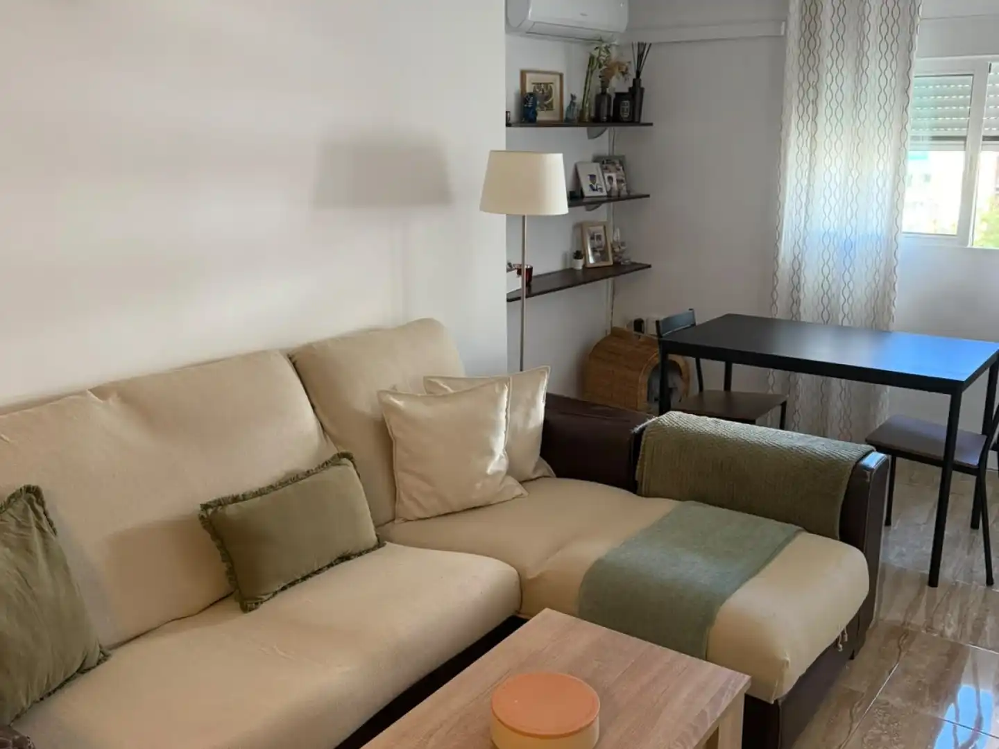 Sala de estar de Piso en venta en Málaga con Aire acondicionado, Amueblado y Lavadora