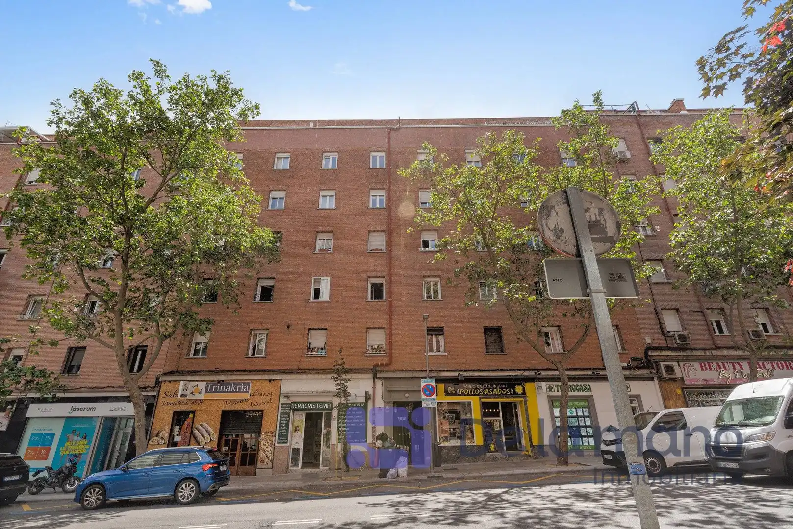 Exterior view of Flat for sale in Madrid  with Heating