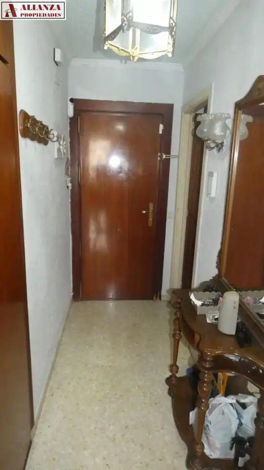 Piso en venta en Perchel Sur - Plaza de Toros Vieja