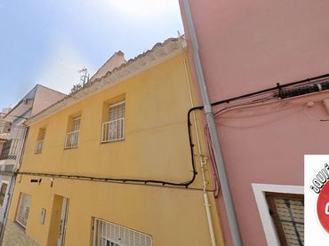 Maison mitoyenne à vendre à Calle RAMON Y CAJAL