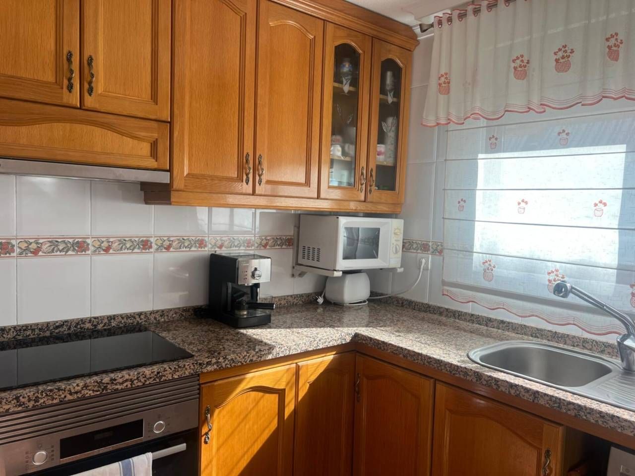 Kitchen of Duplex for sale in Petrer  with Air Conditioner and Balcony