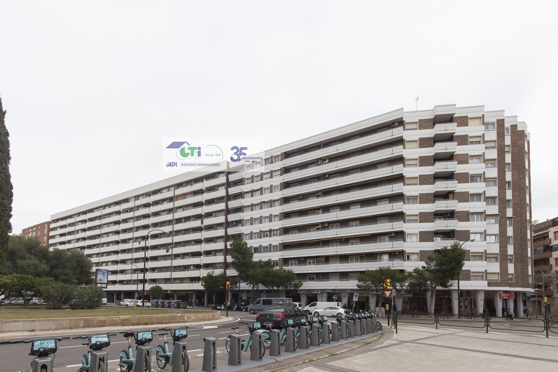 Vista exterior de Piso en venta en  Zaragoza Capital