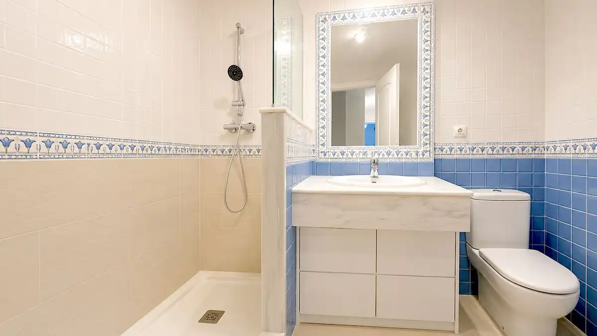 Flat with lift for sale in San Pedro de Alcántara, imagen 7