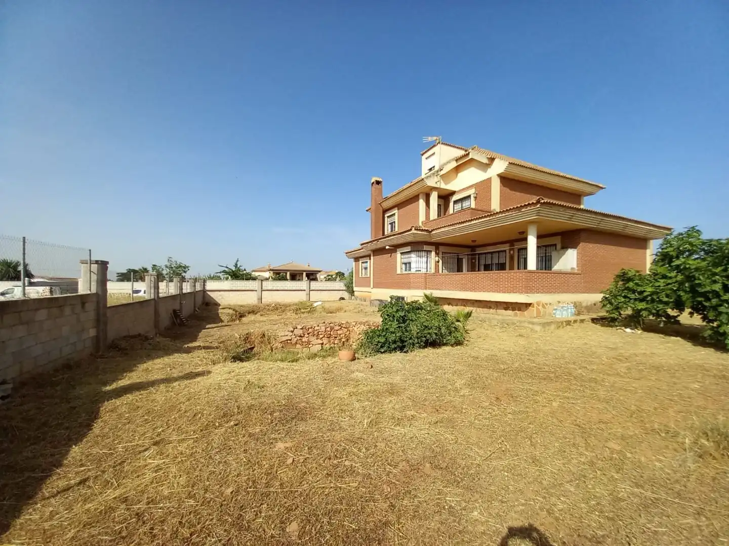Casa o xalet en venda en Linares amb Terrassa