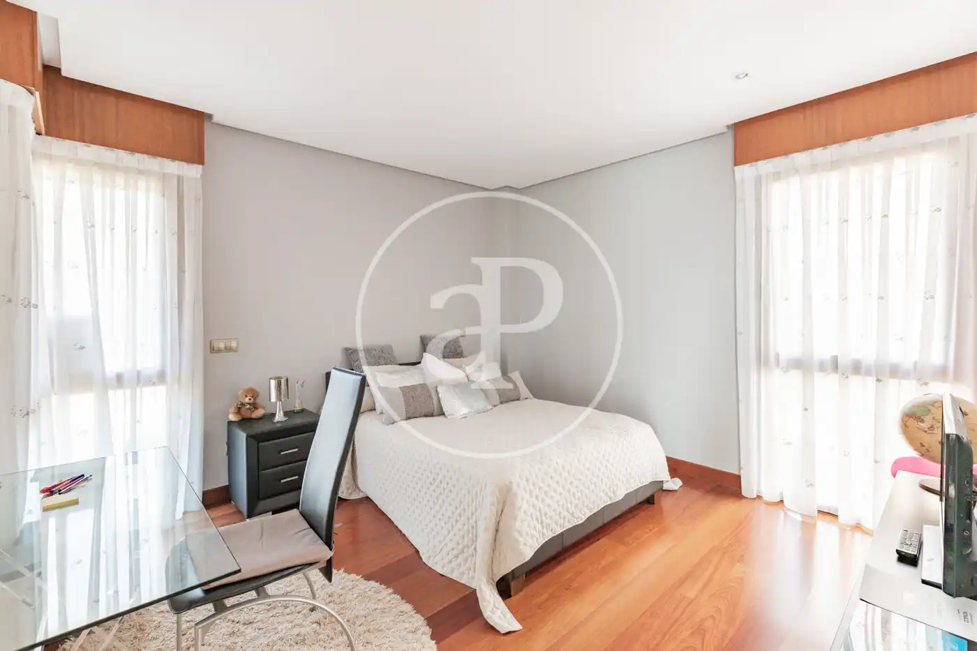 Habitación de Casa o chalet en venta en Madrid con Aire acondicionado, Calefacción y Jardín privado