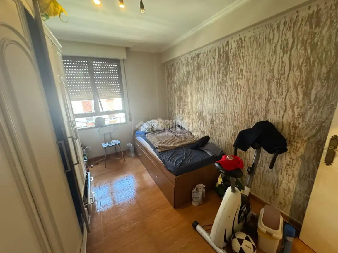 Habitación de Piso en venta en Bilbao  con Balcón