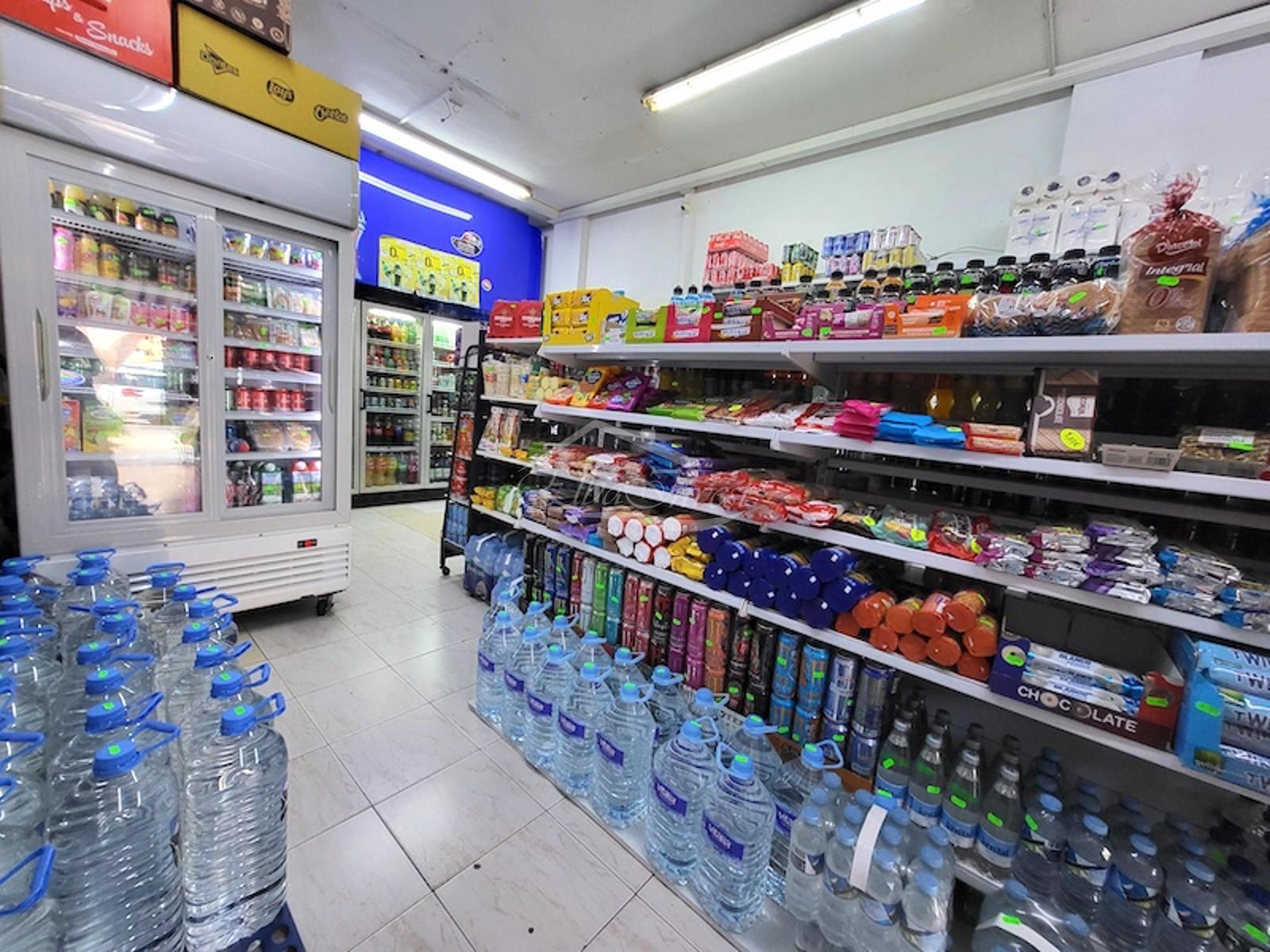 Premises for sale in Arona
