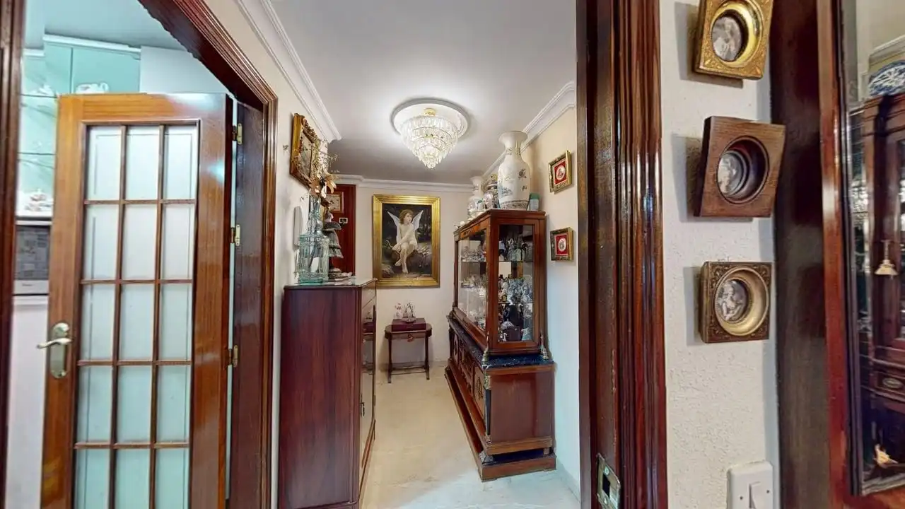 Flat for sale in Sevilla  with Air Conditioner, Heating and Terrace