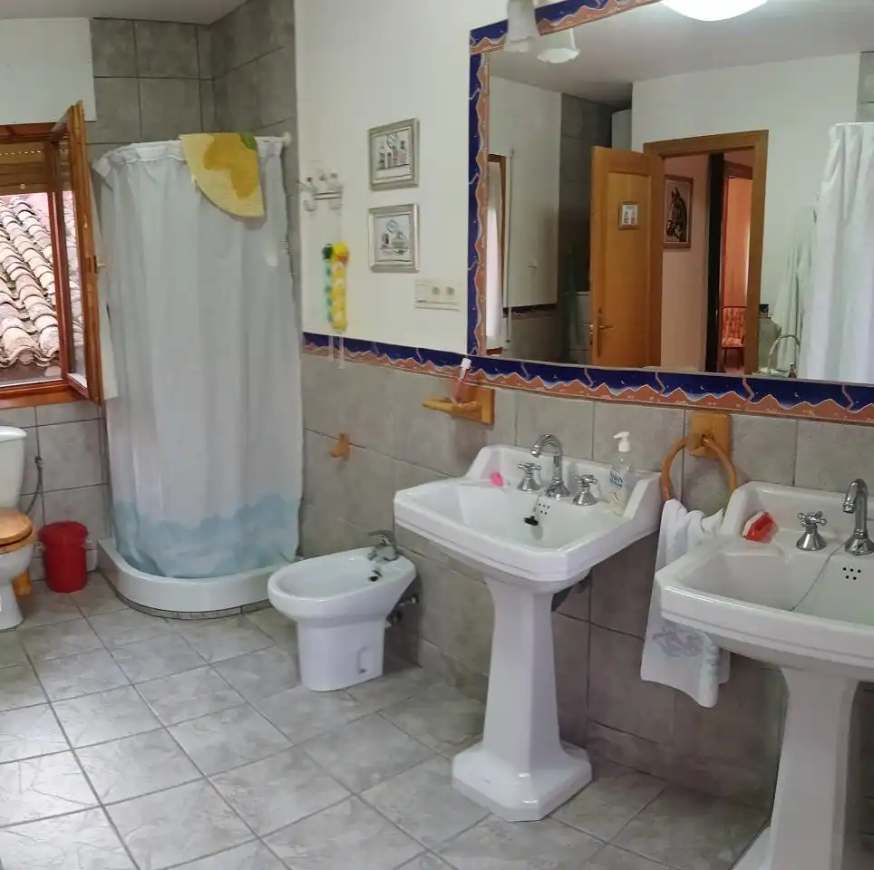 Bathroom of Houses for sale in Belmonte de Gracián  with Private garden and Terrace