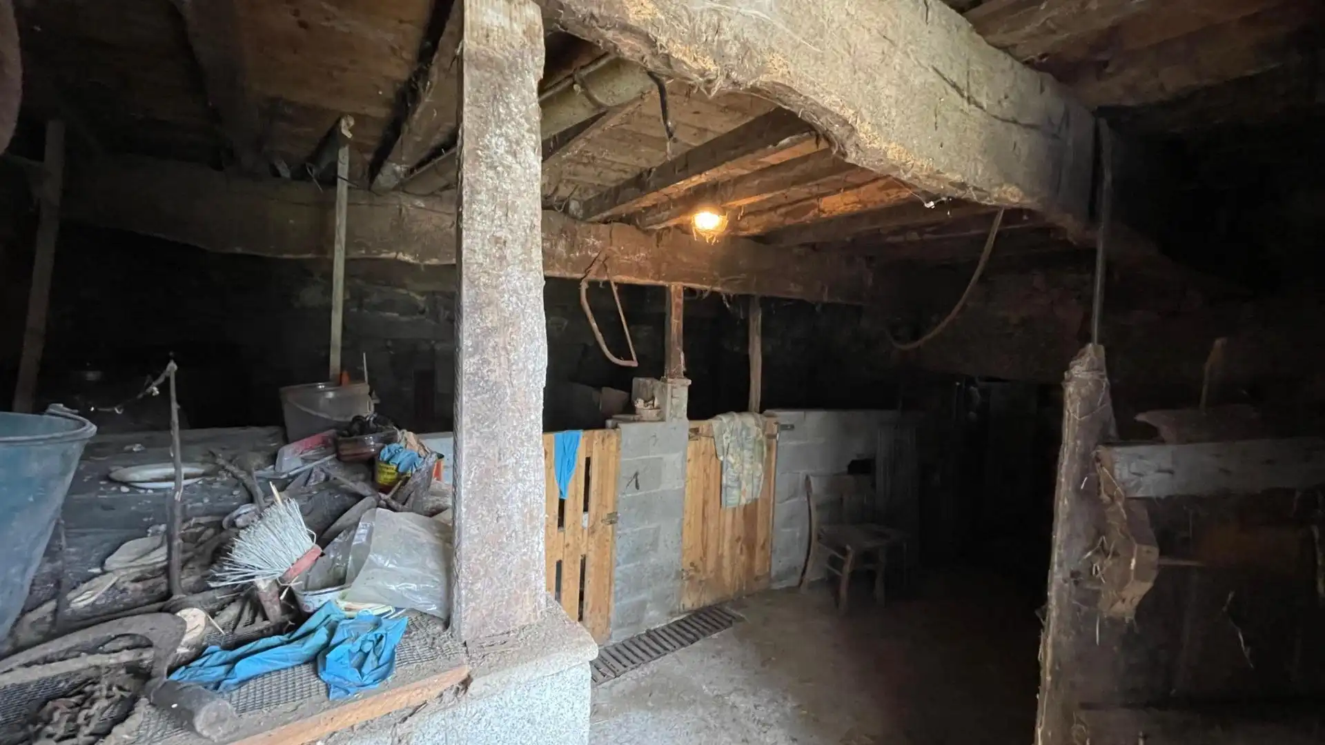 Houses for sale in Porqueira  with Furnished