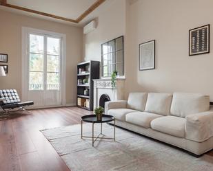 Living room of Apartment to rent in  Barcelona Capital  with Air Conditioner, Heating and Terrace