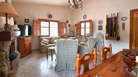 Foto 2 de Finca rústica en venda a Aigües, Alicante