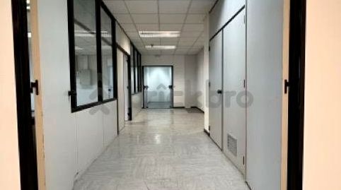 Foto 3 de Oficina de alquiler en De María Tubau, Las Tablas, Madrid Capital