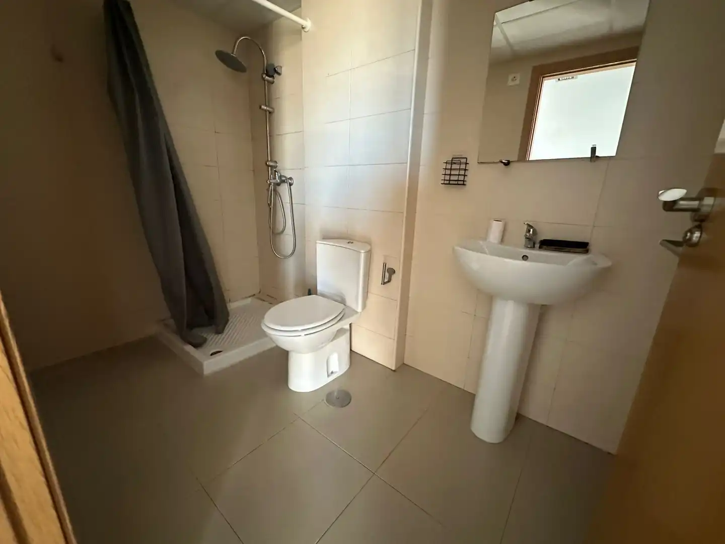 Badezimmer von Wohnung zur Miete in Cartagena mit Terrasse, Balkon und Haustiere erlaubt