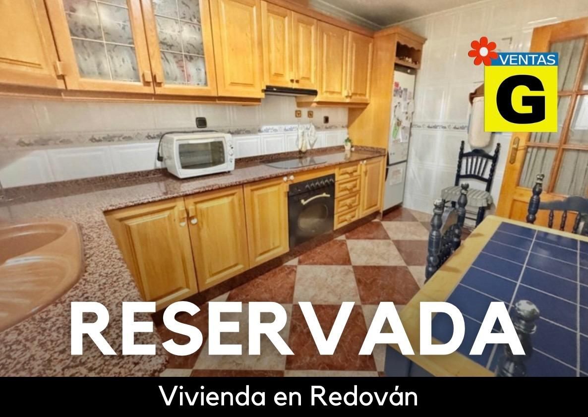 Cuina de Casa adosada en venda en Orihuela amb Aire condicionat, Calefacció i Traster