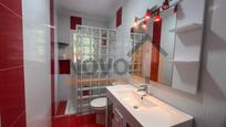 Bathroom of House or chalet for sale in Picassent  with Air Conditioner, Heating and Private garden